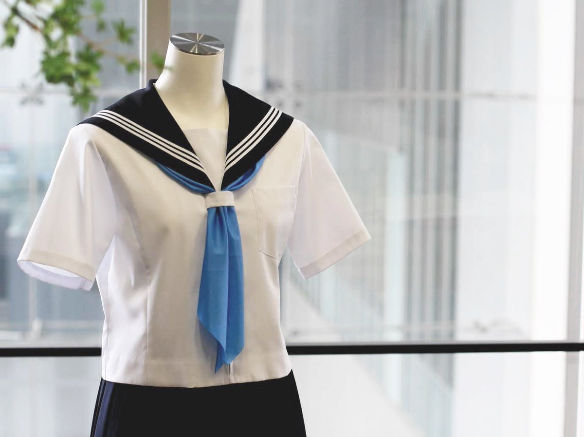 ট ইট র カンコー学生服 この夏にあなたが開花する才能 セーラーのタイを美しく結ぶ と 思いましたがネクタイ通し付きタイプでしたので結ぶ必要はありませんでした セーラー服 夏セーラー カンコー 制服 カンコー学生服