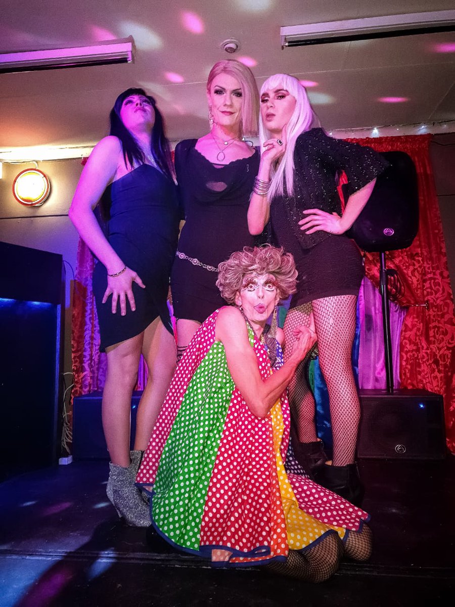 shaunjacobs001's tweet photo. We don't get cute, we get Drop dead Gorgeous. ❤️
#dragqueen #rupaul #queens #goals #queer #gayboy #MorningLive https://t.co/DdU5FOBjpi