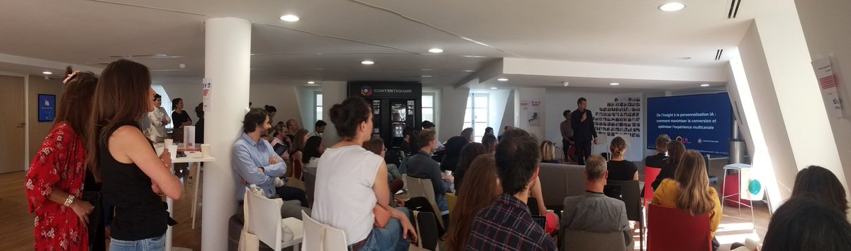 ContentSquareFR's tweet photo. Le #petitdejCS avec @kameleoonrocks et @ouisncf, c'est parti !!! 🥐🥐🚀🚀 https://t.co/2iqwnK75AS