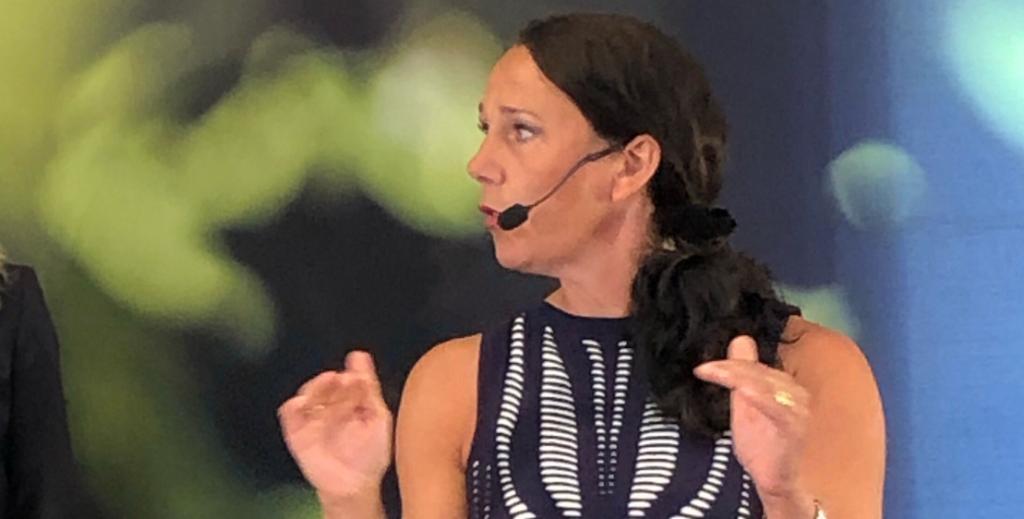 Nordea Sverige (@nordea_se) on Twitter photo ”Jag tolkar Riksbanken som att den accepterar en viss förstärkning av kronan och därmed lägre inflation”. Chefekonom <a href="/annikawinsth/">Annika Winsth</a> på seminariet: Riksbankens penningpolitiska besked i perspektiv – så påverkas hushållen och företagen i Sverige, så påverkas Sverige i världen. ”Jag tolkar Riksbanken som att den accepterar en viss förstärkning av kronan och därmed lägre inflation”. Chefekonom <a href="/annikawinsth/">Annika Winsth</a> på seminariet: Riksbankens penningpolitiska besked i perspektiv – så påverkas hushållen och företagen i Sverige, så påverkas Sverige i världen.