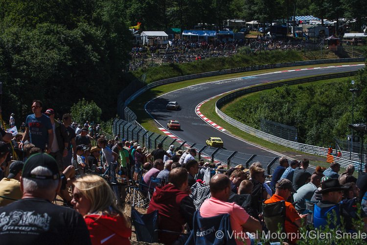 The ADAC 24h-Classic 2019 #Nurburgring was a real humdinger of a race, with drivers going all-out in their classic steeds. See our gallery from the race here bit.ly/329HieI #Porsche#N24RSL @nuerburgring @PPLSpeed @RennPhoto @PaulTruswell @renngeschaft @ArchiveRace