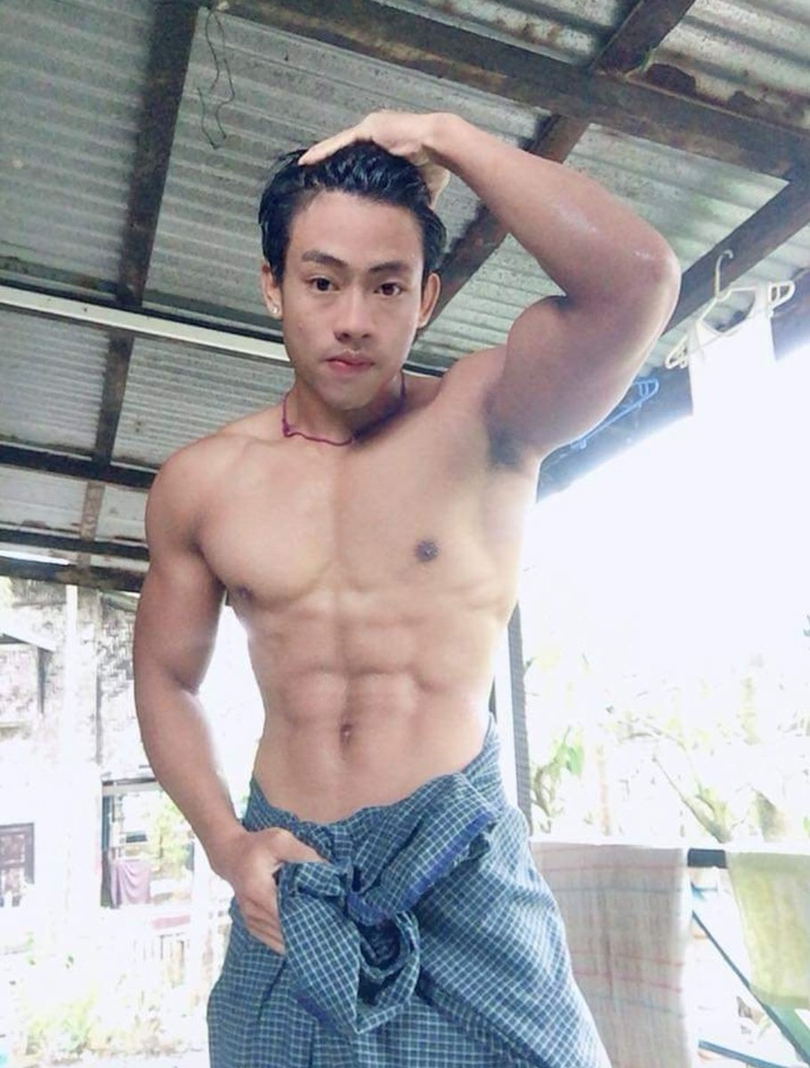 htmuscle's tweet photo. ဟလို... https://t.co/Ybx4m53RlX