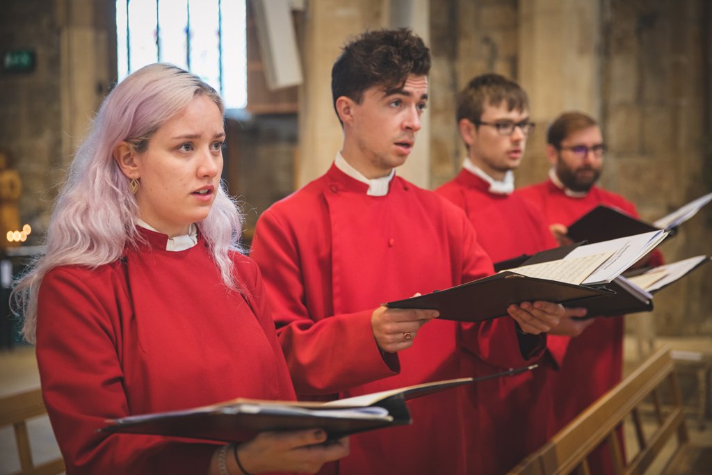 sheffcath's tweet image. We&apos;re hiring alto and tenor lay clerks! 🎶 

Help us spread the word 📣 The closing date for applications is at noon on Tuesday 9th July #sheffieldissuper 

Application pack and form can be found on our website: ow.ly/adUM50uTeXL