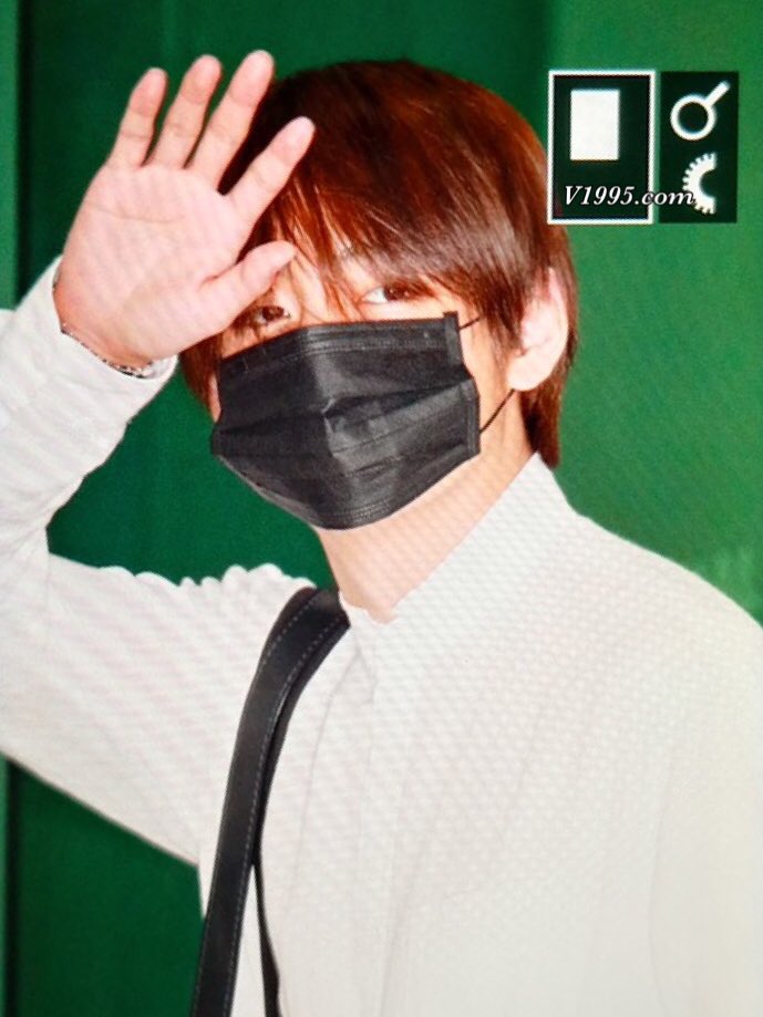 V1995com's tweet photo. 【preview】190704 GMP 출국 

#방탄소년단 #BTS⁠ ⁠ #뷔 #V #김태형 #태형 #taehyung 

@BTS_twt https://t.co/1RDxFdWMZo