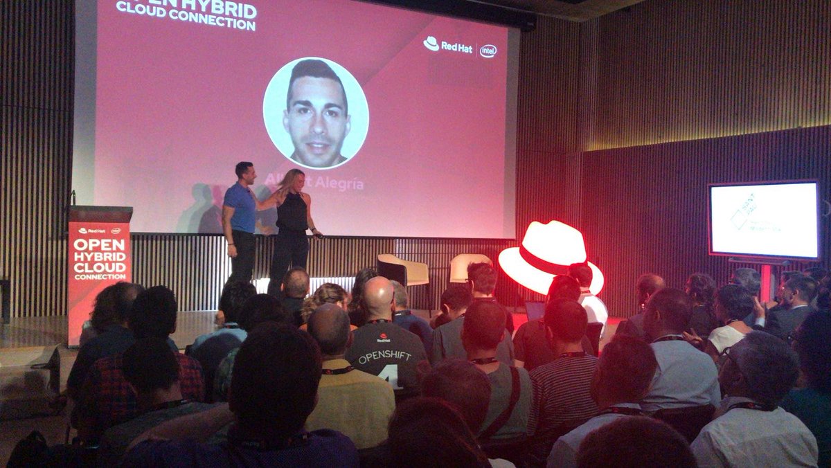 RedHatIberia's tweet image. Albert Alegría, Ingeniero de IT de @AndorraTelecom , nos cuenta su caso de éxito: Haciendo de la #NubeHíbrida una realidad. #containerconnection