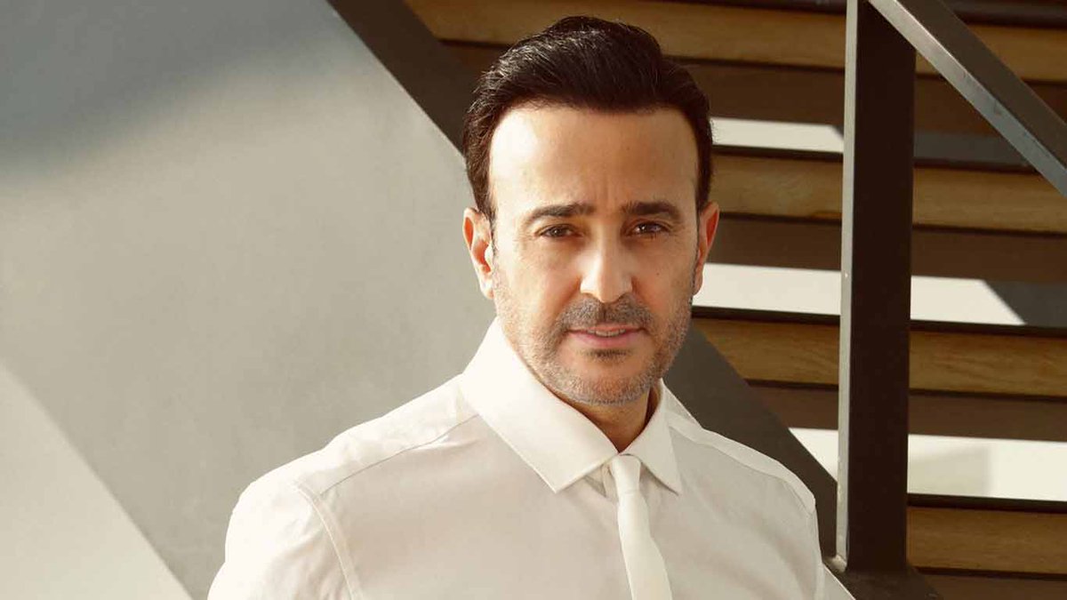 BeirutcomMag's tweet photo. روتانا طرحت ألبوم صابر الرباعي الجديد عبر تطبيق Deezer https://t.co/FIhxNdgFm1 #BeirutcomMag via @BeirutcomMag
@rebaisaber 
@RotanaMusic https://t.co/qxmRxASpov