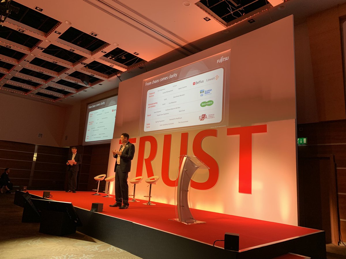 FujitsuUKEvents's tweet photo. We’re working with our customers to create clarity from chaos through our radical approach to innovation - #digitalcocreation #FujitsuWorldTour @davegentle https://t.co/2l0BleNj79