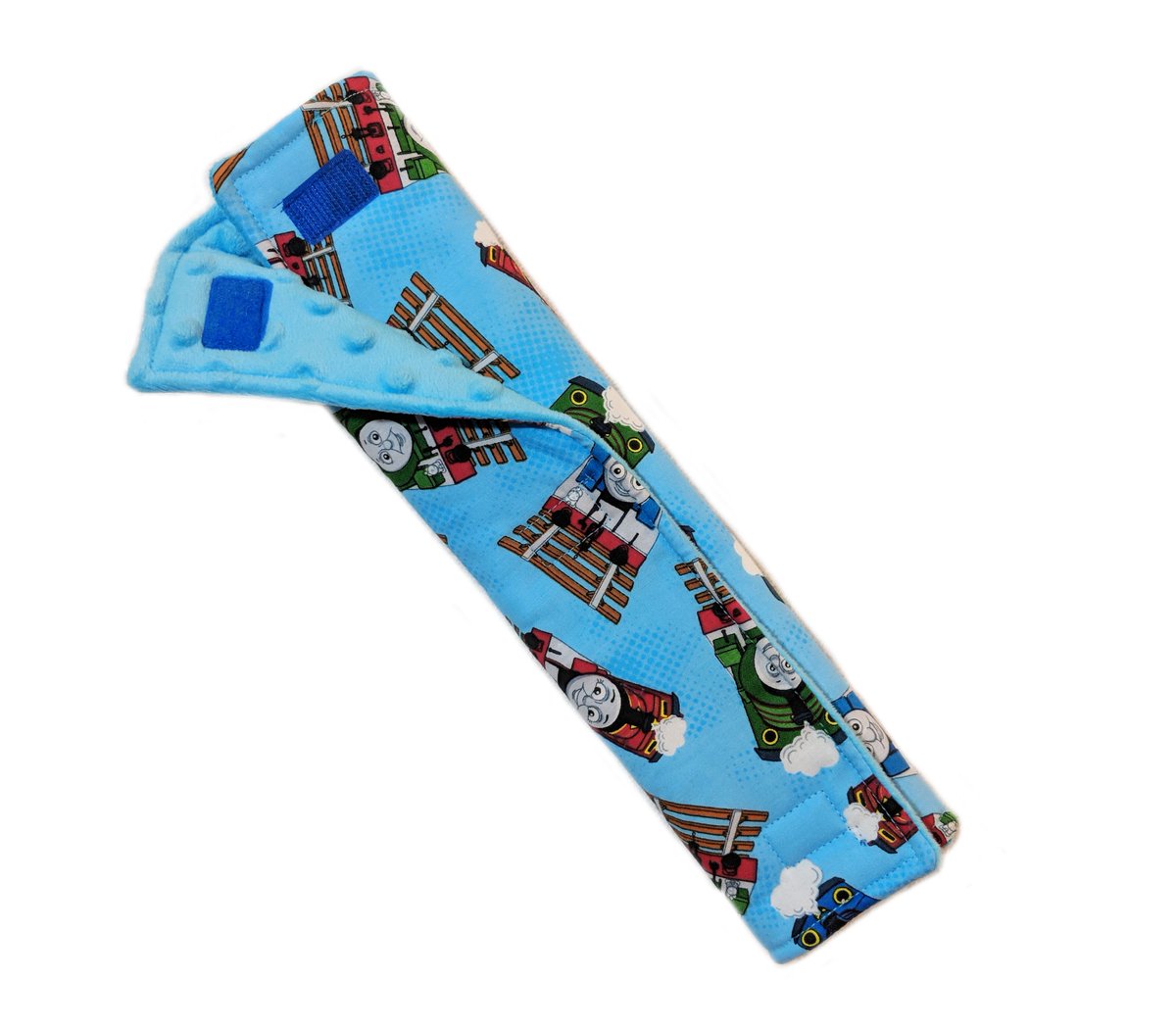LittleThingsTG's tweet photo. This 12 inch  #ThomasTheTankEngine seat belt cover is heading to New Bern, NC to a big fan! Thank you Susan! 
Cover those rough straps with cotton &amp; plushy soft minky &amp; with a layer of batting for added comfort. 
Use on #carseats, #boosters or #strollers. #etsyshop #etsylove https://t.co/O3K1atRGDP