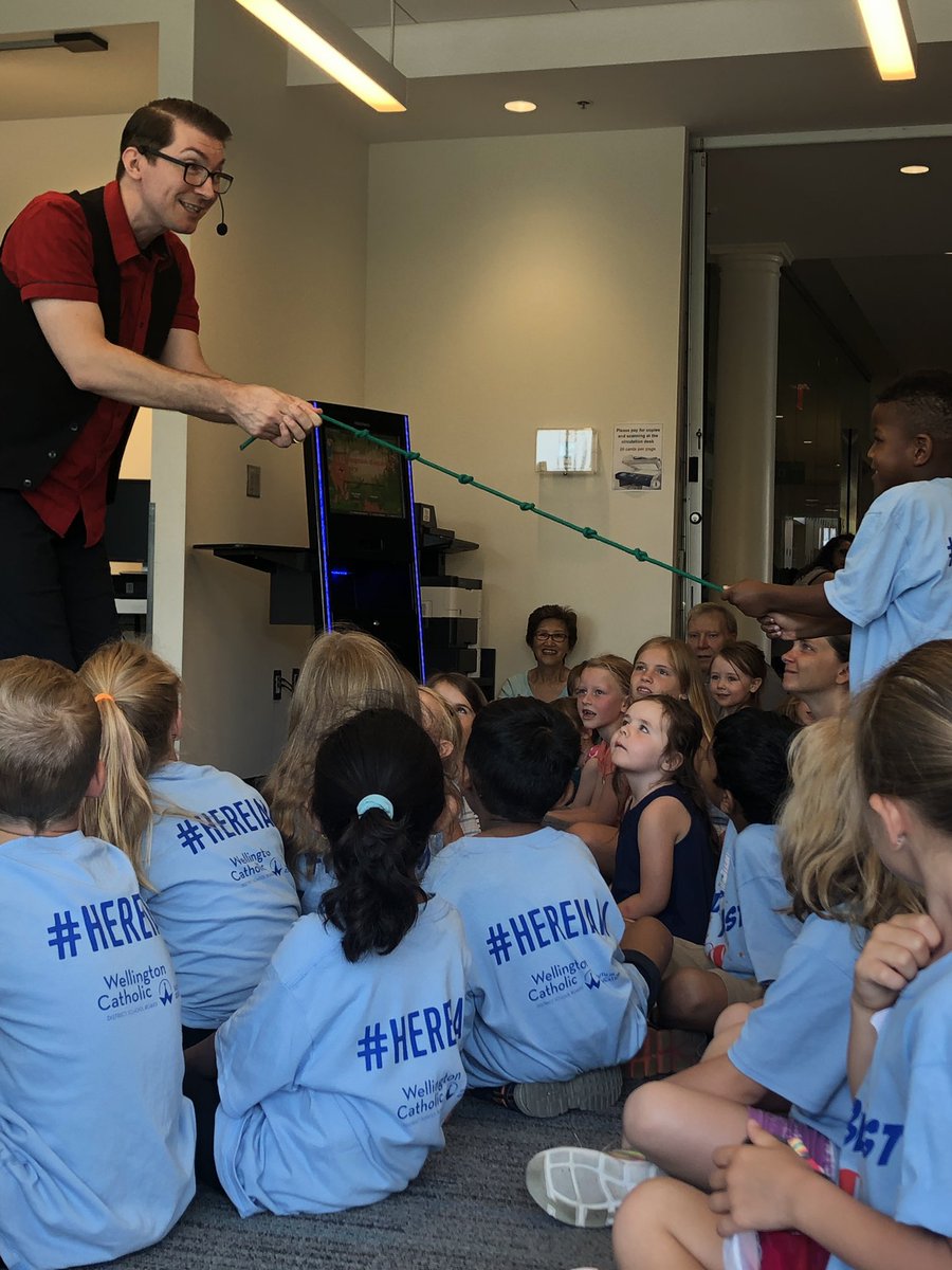MsMeganMcCann's tweet photo. Some exciting #Magic @FergusLibrary @WellingtonCath #HereIAm #CampBlast #WhatWCDSBDoes https://t.co/LxgdWOJe92