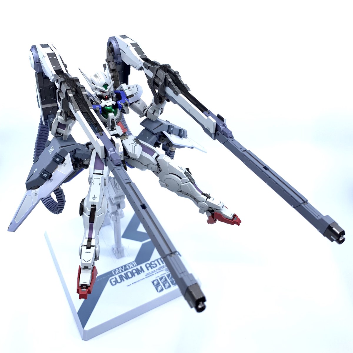 joelai0405's tweet photo. ツインプロトGNハイメガランチャーで行います‼️
#metalbuild #ガンダム #アストレア #メタルビルド #00P #tamashiinations https://t.co/cOAS1cK2b7