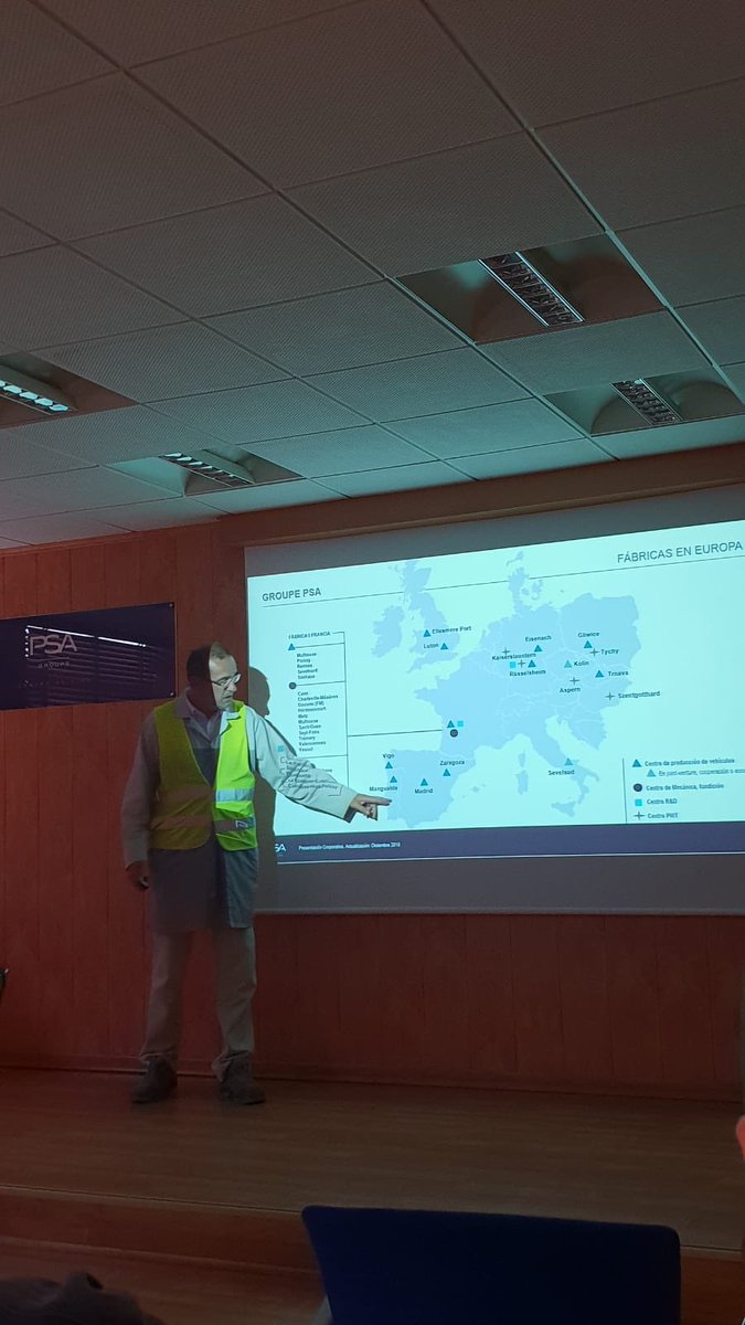 AdvManufactES's tweet image. Visita a @GroupePSA_es 📍dato de interés: la planta de Vigo produce 1 coche cada 40 segundos #MATCOMP19 #industrie40