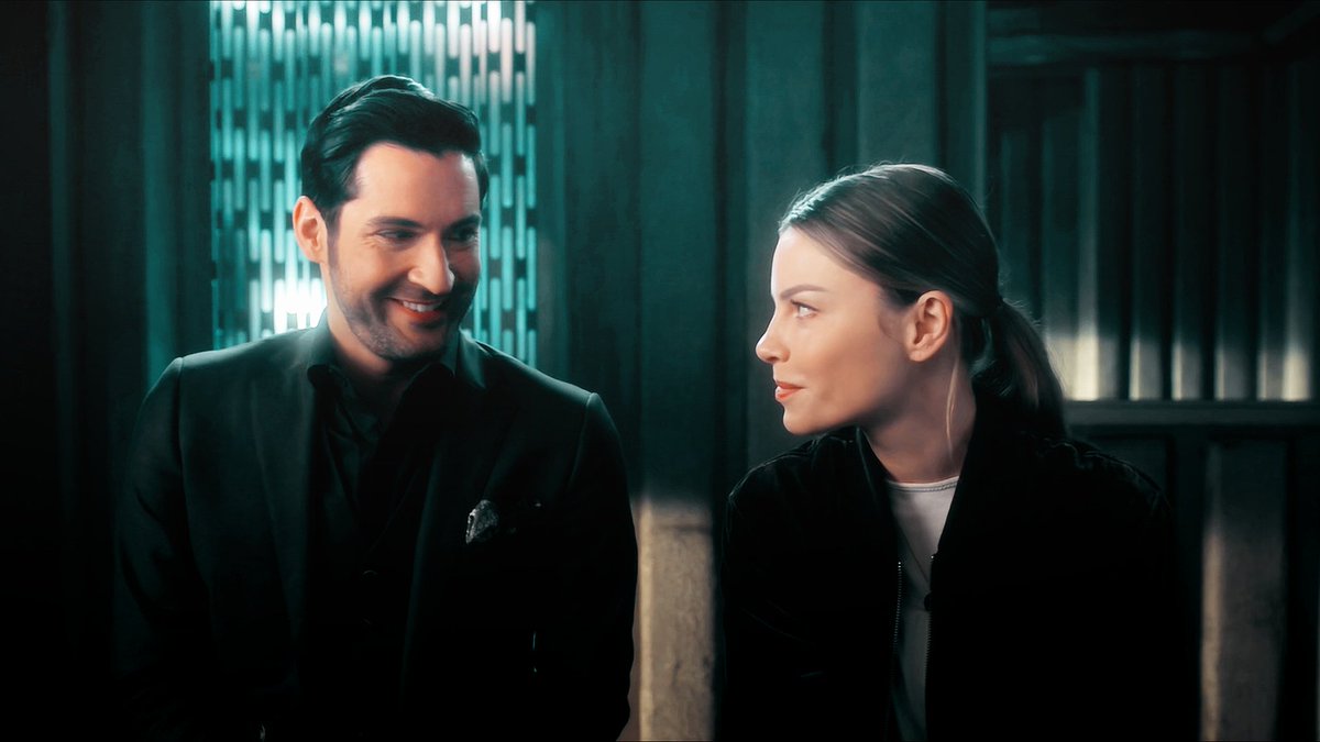 them laughing together  #Lucifer (3x19)