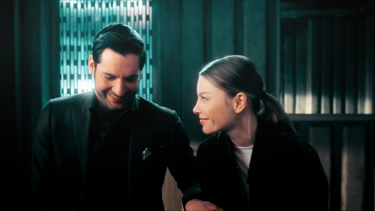 them laughing together  #Lucifer (3x19)
