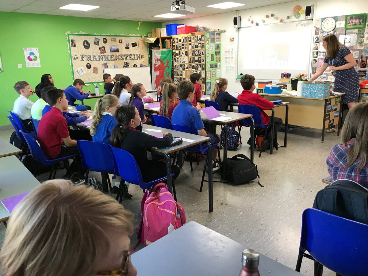 CombertonVC's tweet image. We welcomed nearly 300 pupils joining Year 7 in September for their first of Intake Day. They found out their form, met staff and made friends as well as experiencing lessons, and for some, the school bus. We hope they have a great day today and at tomorrow's sports festival.