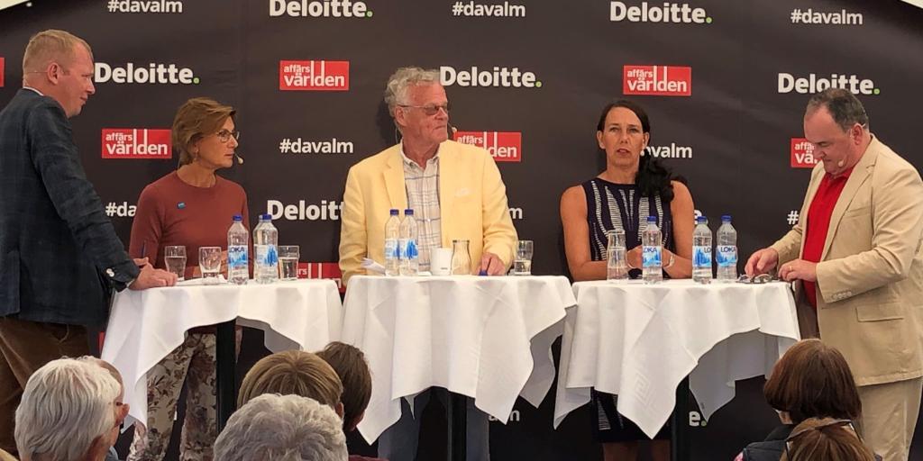 Nordea Sverige (@nordea_se) on Twitter photo ”Undrar fortfarande vilket problem e-kronan ska lösa och varför?” säger chefekonom <a href="/annikawinsth/">Annika Winsth</a> på seminariet: E-kronan – vem gynnar den? Riksbankens nya e-krona presenteras som en lösning på de problem som kan uppstå i ett kontantlöst samhälle. #almedalen #ekrona #kontanter ”Undrar fortfarande vilket problem e-kronan ska lösa och varför?” säger chefekonom <a href="/annikawinsth/">Annika Winsth</a> på seminariet: E-kronan – vem gynnar den? Riksbankens nya e-krona presenteras som en lösning på de problem som kan uppstå i ett kontantlöst samhälle. #almedalen #ekrona #kontanter