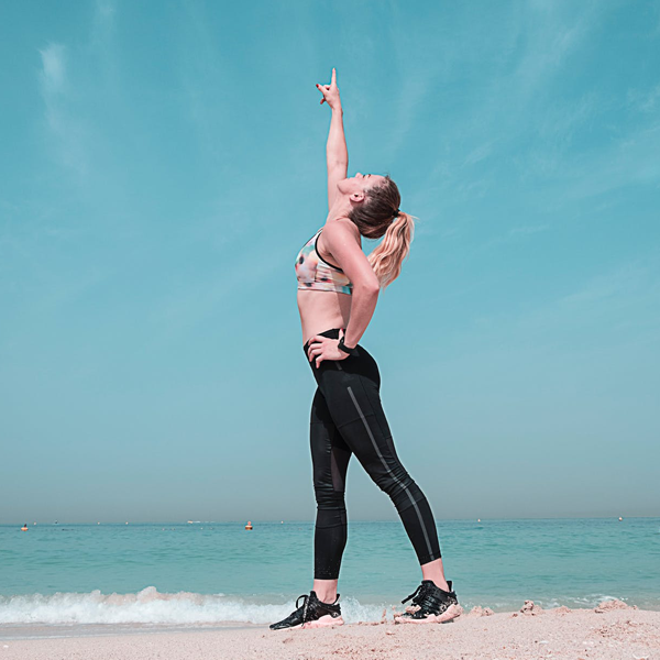 TweakMeOnline's tweet photo. Practising yoga outdoor helps you to connect with elements &amp; energy of Mother Nature. Whilst breathing back the smell of nature, you also feel how nature embraces &amp; listen to every breath. Buy yoga essential here: https://t.co/Aw0retfRR2
#Tweak #workout #fitness #yoga #womenpower https://t.co/kPKVMRS8iM