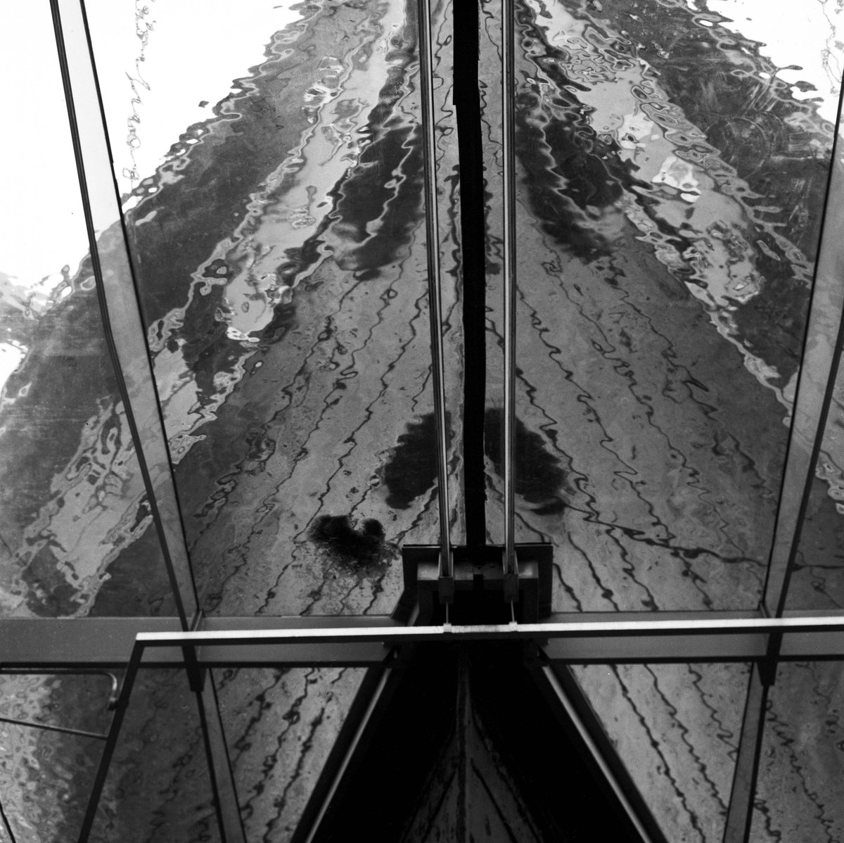 SS Great Britain -a proper fish eye view.
#swisbest #bristol #ssgreatbritain #heritage <a href="/thebristolmag/">The Bristol Magazine</a> #bronica #120film <a href="/onfilmphoto/">onfilm photo</a>