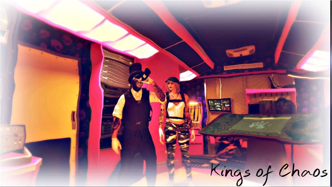 ☆ KiNgS Of cHaOs ☆ tweet media