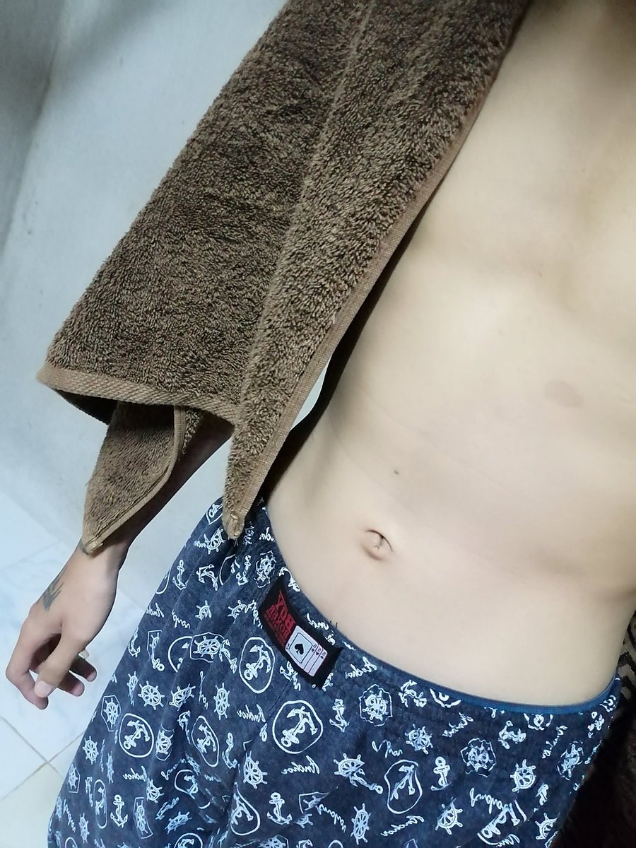 LU75rbfhl0kLTSD's tweet photo. หาคนถูหลังให้อิอิ https://t.co/mBBYNTgQYW