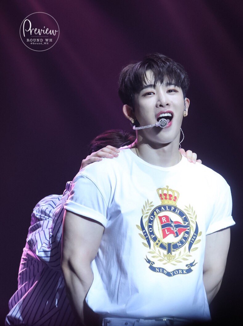 Round_WH's tweet image. 숨바꼭질🦈🦈🦈 190703 WE ARE HERE  in Amsterdam #MONSTA_X #원호 #WONHO #ウォノ #몬스타엑스 @OfficialMonstaX