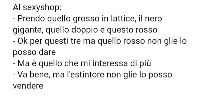 IMosho2's tweet photo. @CarmineDeMarco4 Un'altra che va a comprare estintori https://t.co/8P5Fe8Yjf7