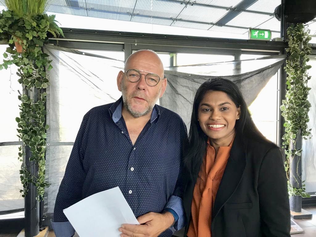 De stichting Den Haag Vitaal (Henk Tramper) brengt organisaties bijelkaar met als thema “dag voor de ouderenzorg”.  We hebben vooral over de aanpak eenzaamheid gesproken. <a href="/HaagseCommunity/">Comm. t. Eenzaamheid</a>