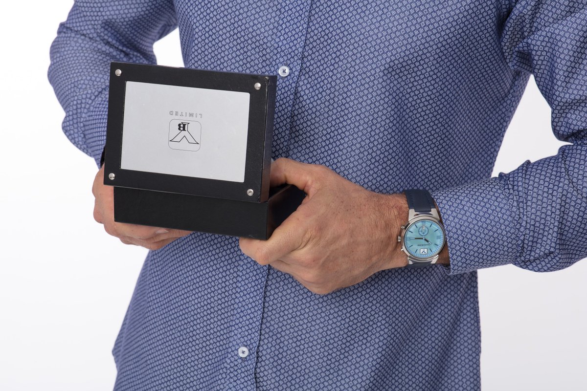 ybworldnow's tweet photo. A perfect gift for any occasion. 4th of July, why not?

Happy 4th of July!

Youngblood Worldwide. 

#mensfashion #mensstyle #menswear #mensoutfit #menwithclass #menwithclassandstyle #mensstreetstyle #menswardrobe #mensweardaily #menswatches #mensfashions #menstyleguide #menstyles https://t.co/S7KtFJ1kdN