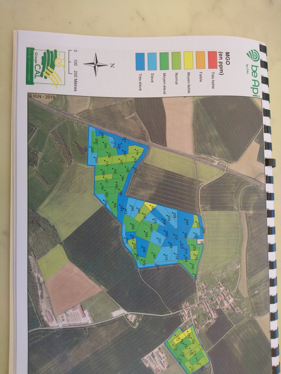Phhennebert's tweet image. #beApi carte de matière organique voyez les différences au sein d&apos;une parcelle
Restitution hier pour @groupecal et conseils  adaptés pour une agriculture plus respectueuse et des productions de grande qualité