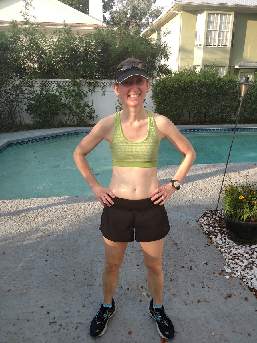 pamdecosmo's tweet photo. #RWRunStreak completed today!! https://t.co/yEJ0lujd0F