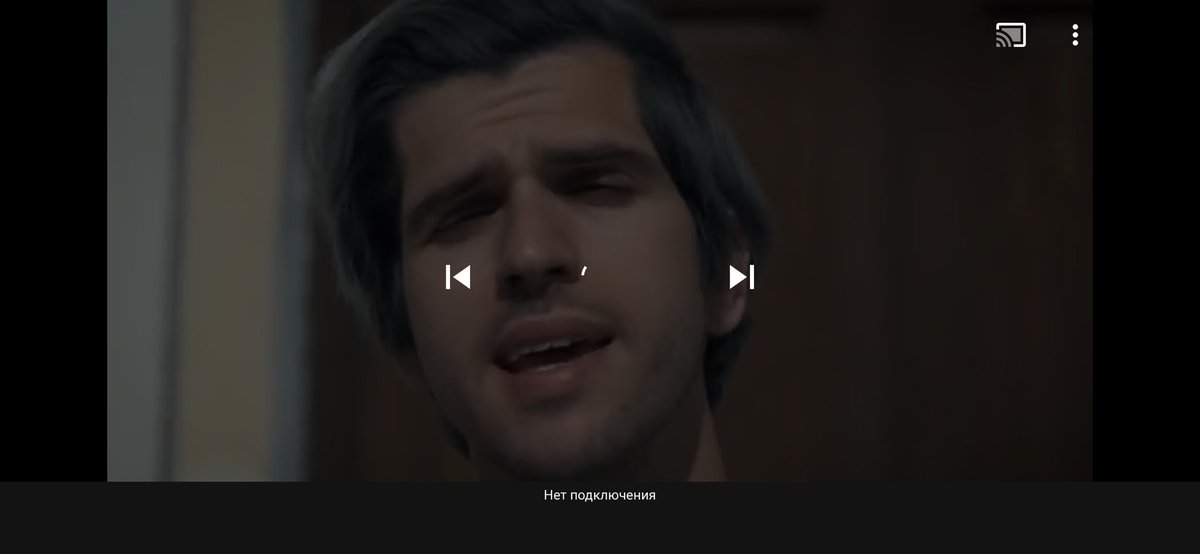 HugoBugBuster's tweet image. It’s impossible to exit full-screen mode on @YouTube (on iPhone XS Max)- when device lost internet connection (until the connection is restored)