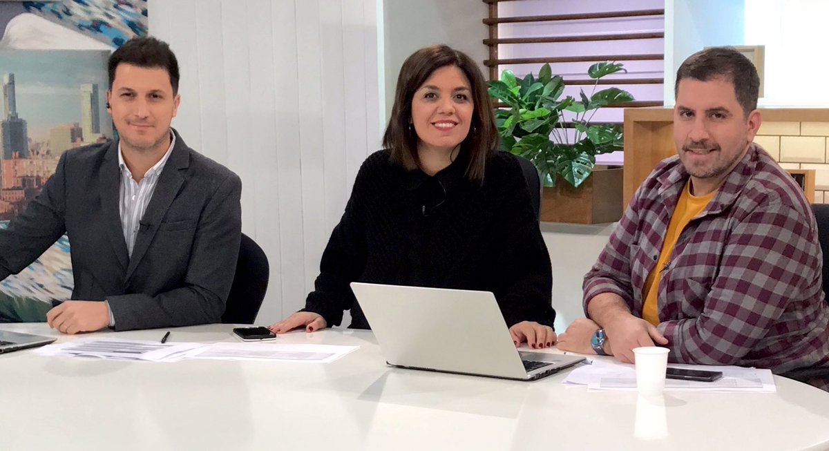 Que frío! Jueves de #estrenos 🎬 con <a href="/Yojuanjunco/">Juan!</a> A abrigarse! ❄️