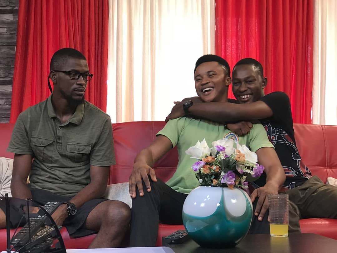 TheWiseHQ's tweet photo. Segbowe & Junior has frustrated Kata ,😂
Brand new episodes of Awon Aladun De showing soon on weekends.
O6:00 pm on Africa magic channel 157 & GOTV channel 5.
Don't miss it
Eeee awọn Aladun rẹ ọ eeee
#awonaladunde #AwonAladunDe #RareEdge https://t.co/GG8nOYqXnP