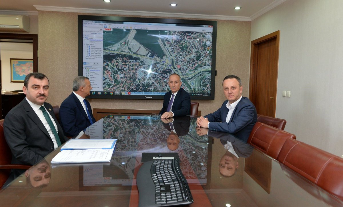 TOKİ (@toki_kurumsal) on Twitter photo TOKİ Başkanımız Ömer Bulut, Zonguldak Milletvekilleri, @colakoglu780620, Polat Türkmen ve Zonguldak Belediye Başkanı <a href="/dromerselimalan/">Dr. Ömer Selim Alan</a>'ı misafir etti. Yapılan toplantıda Zonguldak'taki yatırımlarla ilgili görüş alışverişinde bulunuldu. TOKİ Başkanımız Ömer Bulut, Zonguldak Milletvekilleri, @colakoglu780620, Polat Türkmen ve Zonguldak Belediye Başkanı <a href="/dromerselimalan/">Dr. Ömer Selim Alan</a>'ı misafir etti. Yapılan toplantıda Zonguldak'taki yatırımlarla ilgili görüş alışverişinde bulunuldu.