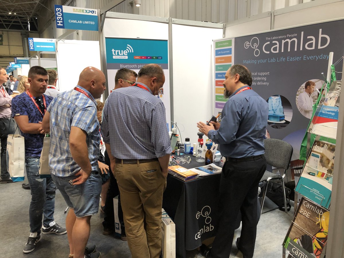 TRUEsciencepH's tweet photo. Luke, showing off our PH meters at the Biogas 2019 summit. Come and see us before 5 pm! #worldbiogassummit https://t.co/eSKGXJwhiR