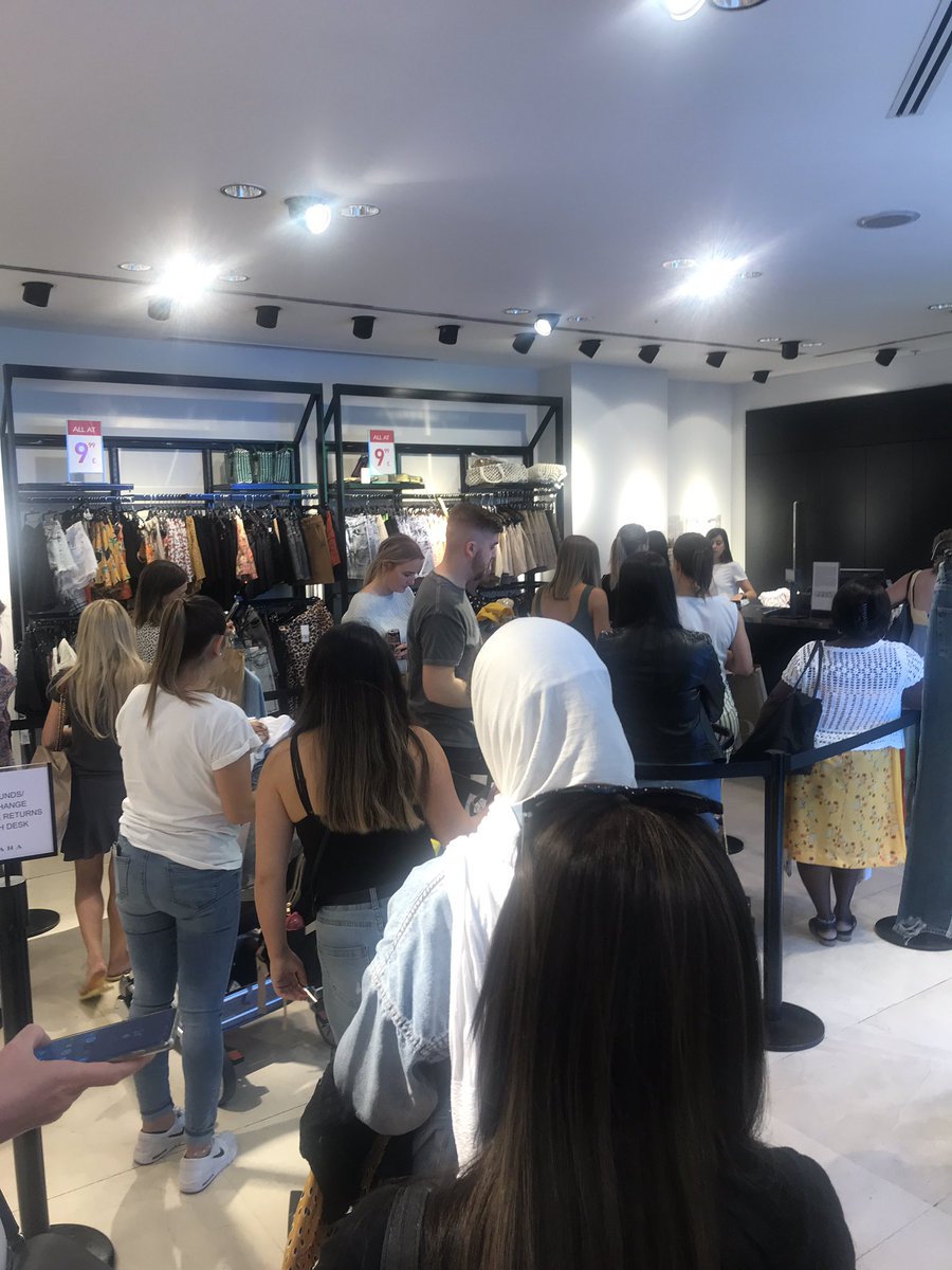 The in-store affect of online shopping and extended sales periods - huge queues at the returns &amp; exchanges tills 😑 <a href="/ZARA/">ZARA</a>