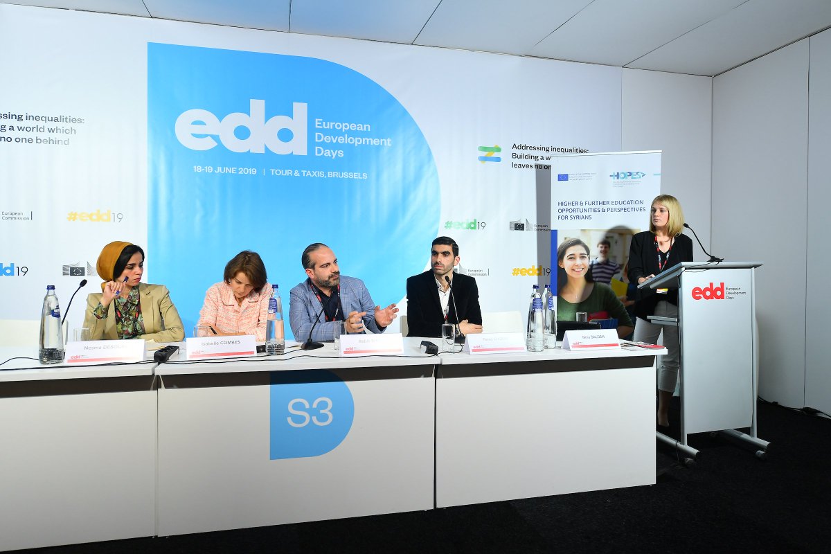 DAAD_EU's tweet photo. You missed our session on #HigherEd4all at #EDD19?
⏺️The recording of our session about @HOPESMadad project is available: https://t.co/mfjhj3DXkh
📷As well as the pictures: https://t.co/ysjkoLVSrk
Thank's again to our inspiring speakers! 😀 https://t.co/8UPw10KBCE
