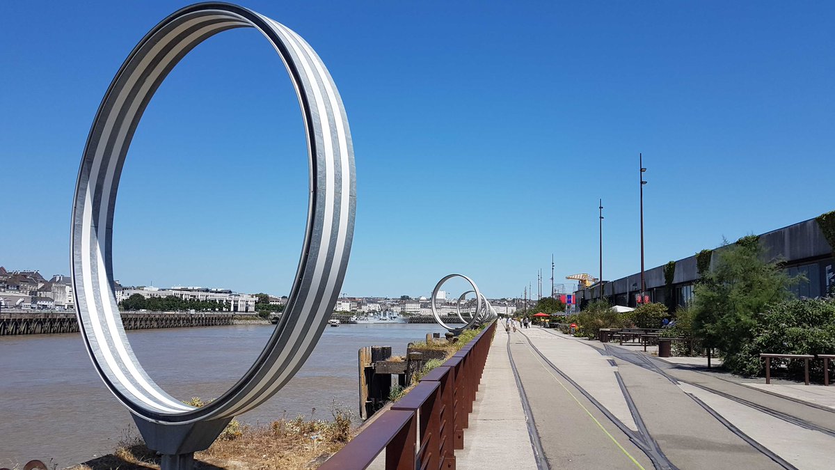 monsieurmedia's tweet photo. #Event #OIC19 TRANSITION[S] C'est parti! La team MM 🎬 est sur l' 🏝️ de #nantes pour la journée de l'#innovation #numérique #collaborative 💡
Au programme: #keynotes #ateliers #EmergercIN #RDBattle #RetD #Showroom #GreenTech #IA #5G https://t.co/8zzZa9I8aa
