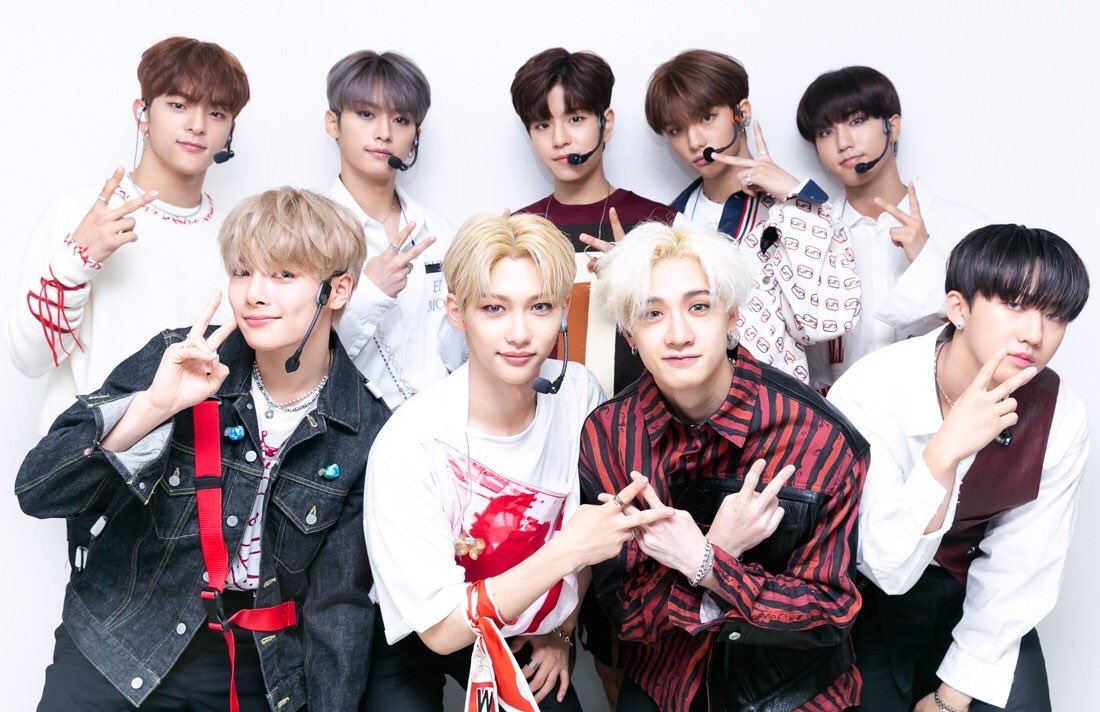 Группа kids корея. Группа Stray Kids. Корейская группа Stray Kids. Группа Stray Kids 2020. К поп Stray Kids.