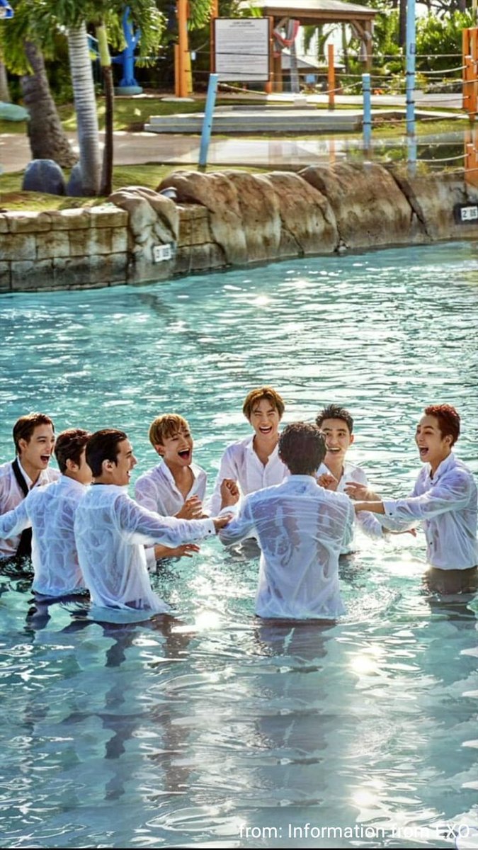 ByunHyunra's tweet photo. Pasti di balik kebahagiaanya seseorang ia sedang merasakan sedih😔yang ada didalam dirinya #MGMVOTE #EXO @weareoneEXO https://t.co/f7Z5PqPOxO