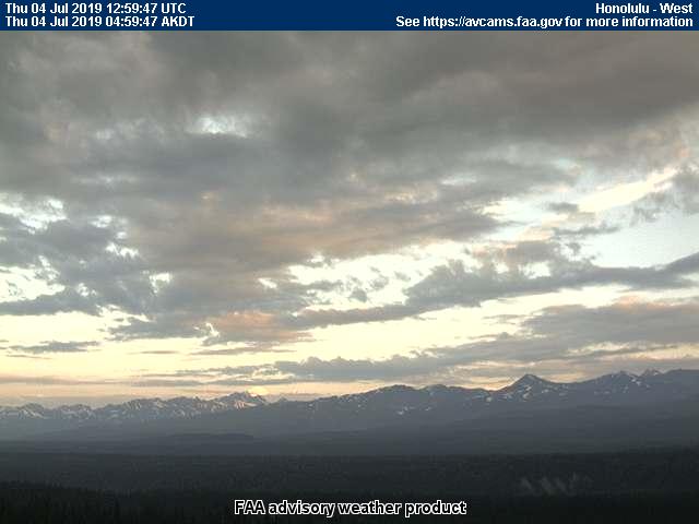 We're celebrating America the Beautiful this #IndependenceDay with this view of the sunrise on America's tallest mountain #Denali. Have a very happy #4thofJuly2019 everyone! #AKwx