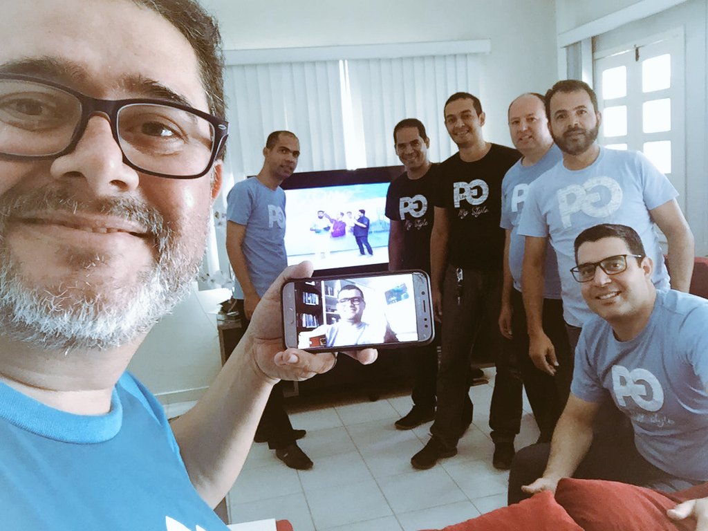 pralanmoura's tweet photo. Pastores do PGP da Região de Salgueiro conectados e focados na #primaverauneb2019  APeC trabalhando e avançando em nome de Jesus! https://t.co/DcjfTUsWOz