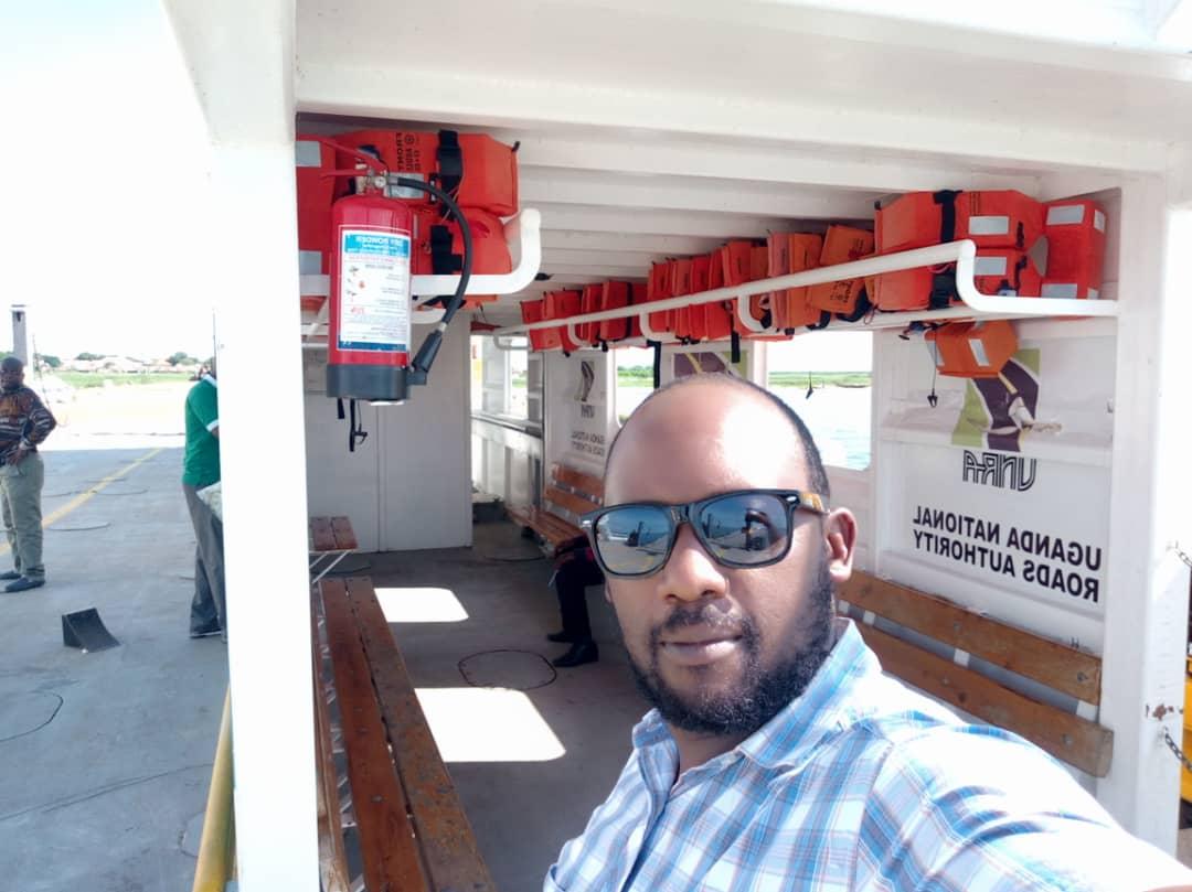 EKabanda's tweet photo. This Albert Nile 1 ferry connecting Wanseko(Bunyoro) to Panyamur (west nile)on L.Albert #regionalconnection with capacity of 300 humans&15 vehicles can even connect u to Egypt to watch @UgandaCranes tussle the Senegalese lions. This is Uganda🇺🇬 I enjoy. ✋ @UNRA_UG
@MoWT_Uganda https://t.co/mcMERoFB6O
