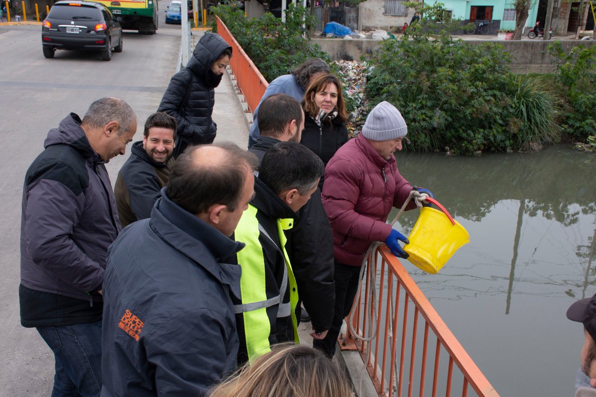 ada_pba's tweet photo. 🔬 Para unificar criterios y normalizar la práctica, realizamos un muestreo de calidad de agua junto a técnicos de los 4 municipios que componen el Comité de Cuenca San Francisco Las Piedras 💦 @BAProvincia https://t.co/tQdV1dKyYk
