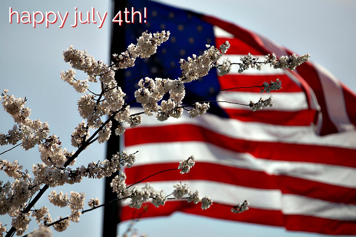 chatlight's tweet photo. No matter how independent you've grown to be, staying in touch with those you love is a sure way to keep your heart free...
Happy 4th from https://t.co/ouIymdHKYh! 🇺🇸
#4thofjuly2019 #IndependenceDayUSA #Happy4thofJuly #LetThereBeLight https://t.co/6ARbHRAutO