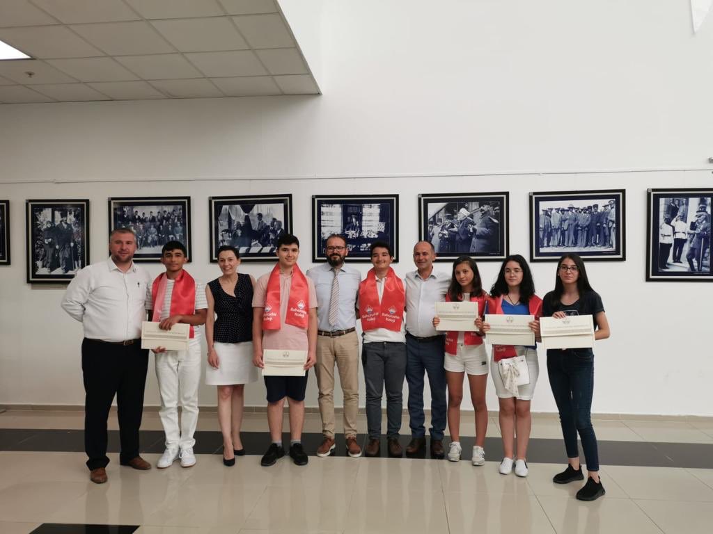 Muğla İl Milli Eğitim Müdürlüğü tarafından LGS Türkiye 1. si olan ve sınavda üstün başarı gösteren öğrenciler için düzenlenen törende Lütfi Ilgaz CENGİZ, Selin ÖZDEL ve Şebnem Şule KEN okulumuzu temsil etmiştir.<a href="/EnverYucel/">EnverYucel</a> @dagozlem <a href="/ozgeeasln/">Özge ASLAN</a> <a href="/gulfemtandogan/">Gülfem Tandoğan</a> <a href="/ozalptarik/">Tarık Özalp</a> @Ersmos