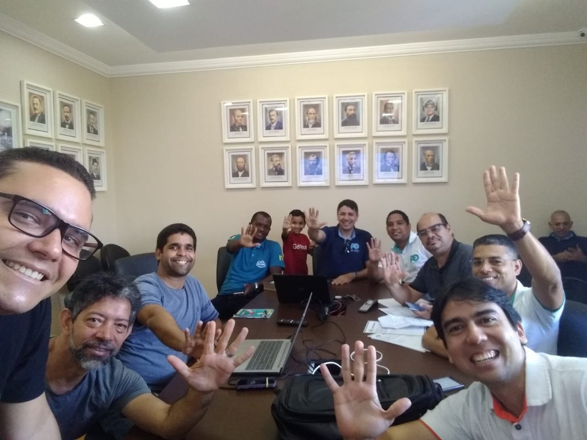 PrGerson7's tweet photo. #PrimaveraUneB2019 

#PGP's das regiões 4 e 5 da APe @iasdape #Conectados na live da @uniaonordeste https://t.co/m7B6lOLCFp