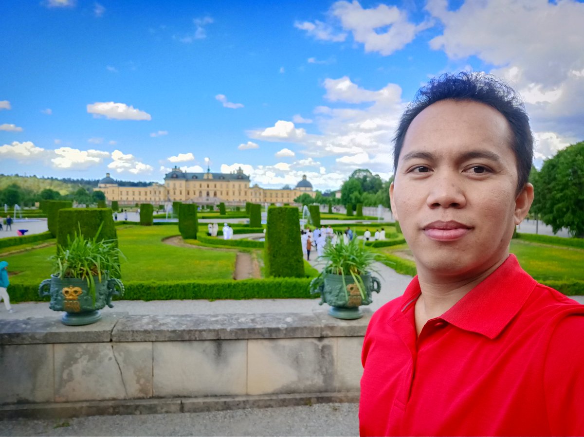 junastweeter's tweet image. 