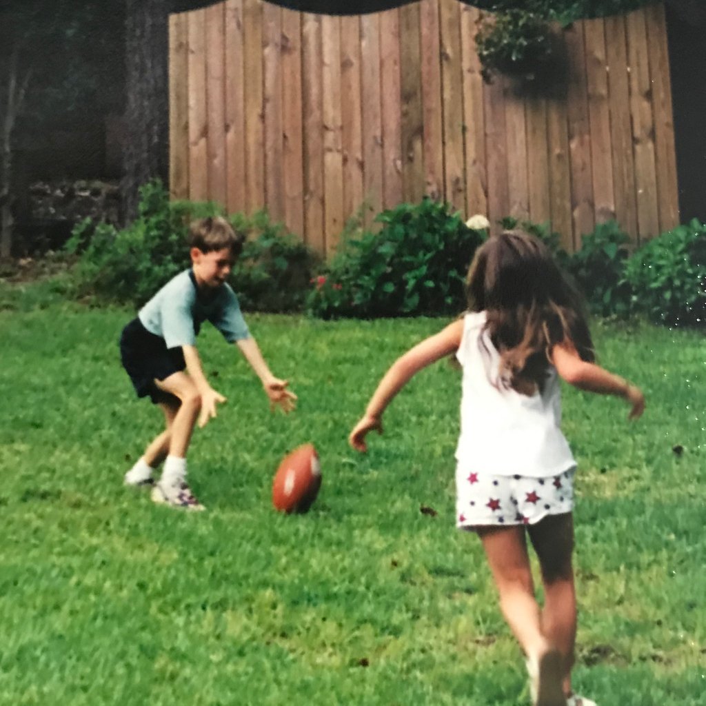 reeceennis22's tweet photo. Happy Fourth of July everyone! I'm missing southern summers right now and tossing footballs around in backyards:) #4thofJuly #IndependenceDay #HappyBirthdayAmerica https://t.co/BRYhUTwRtW