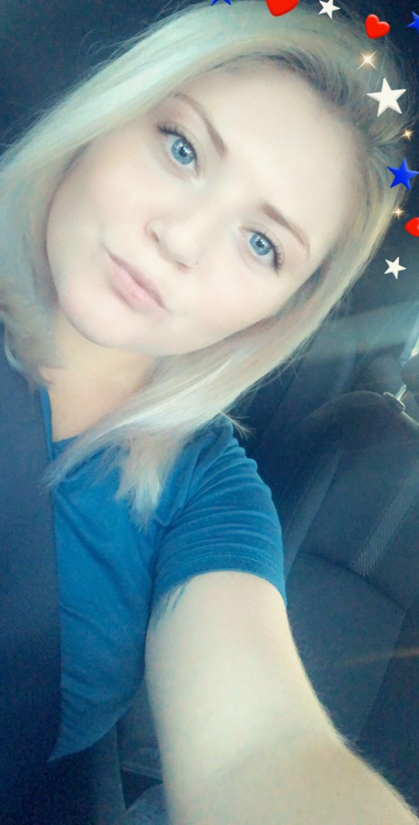 __jreed's tweet photo. idk if you can tell but my gurl Kristen flexxed on my roots yesterday 💆🏼♀️💓 #reversebalayage https://t.co/gcbOkGvkAY