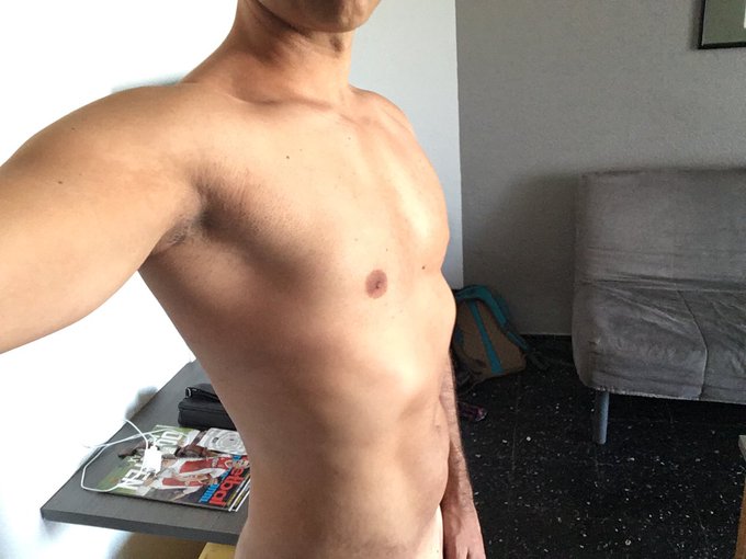 Op korte termijn nieuwe (buiten) opnames in het vooruitzicht 😎. Met welke #pornstar zien jullie mij het<a href="/tag/pornstar"class="tags"><span>#pornstar</span></a>